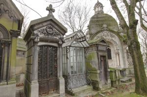 cemetery paris 16 sm.jpg